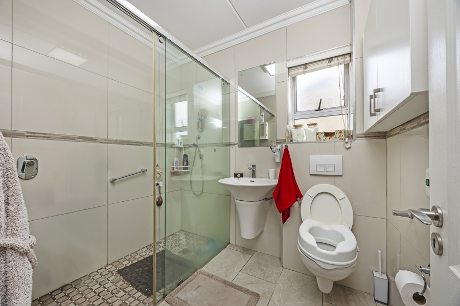 2 Bedroom Property for Sale in Sonkring Western Cape